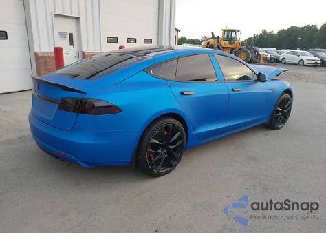2013 Tesla Model S Performance from USA, damaged, VIN 5YJSA1DP5DFP25345